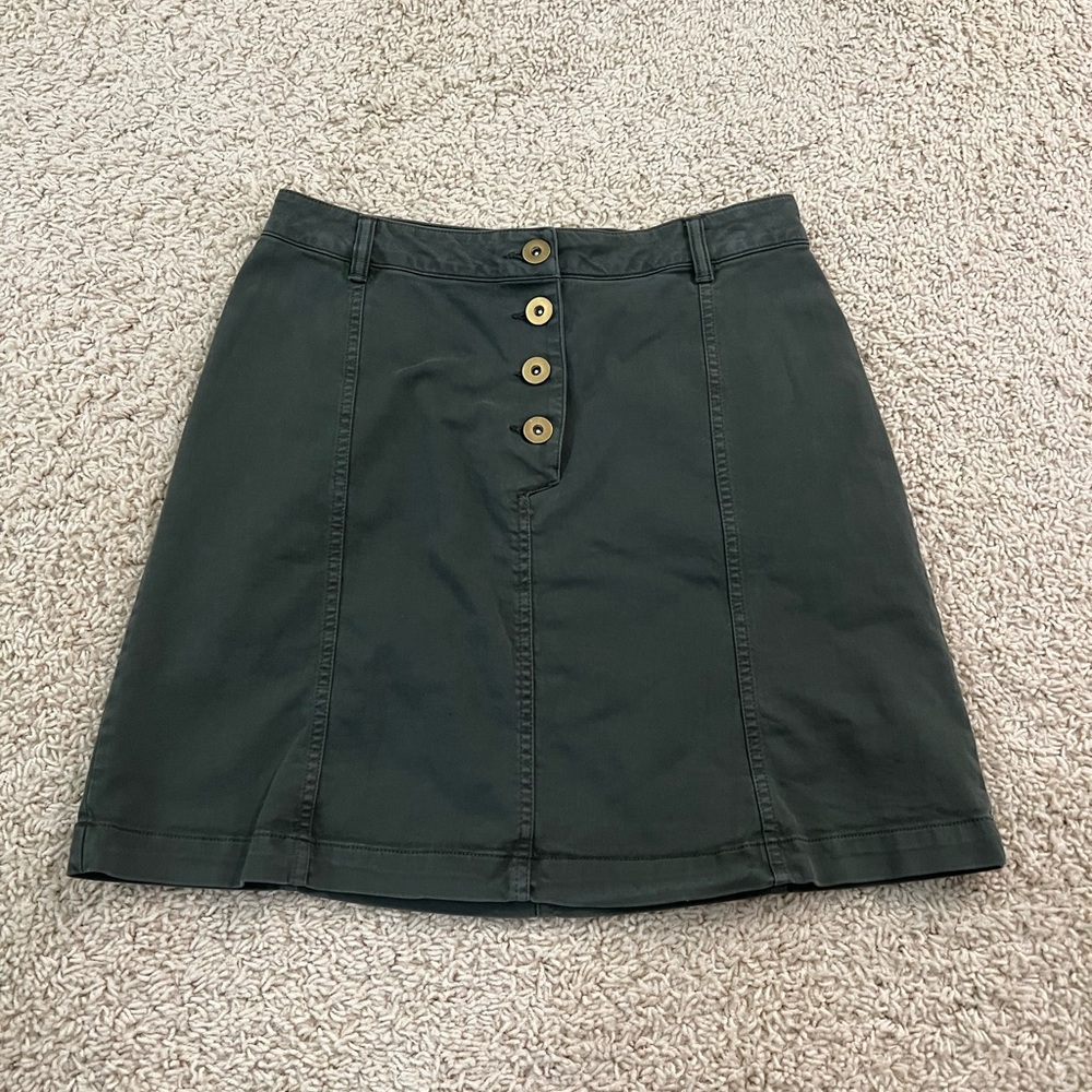EUC olive green high waisted button front skirt